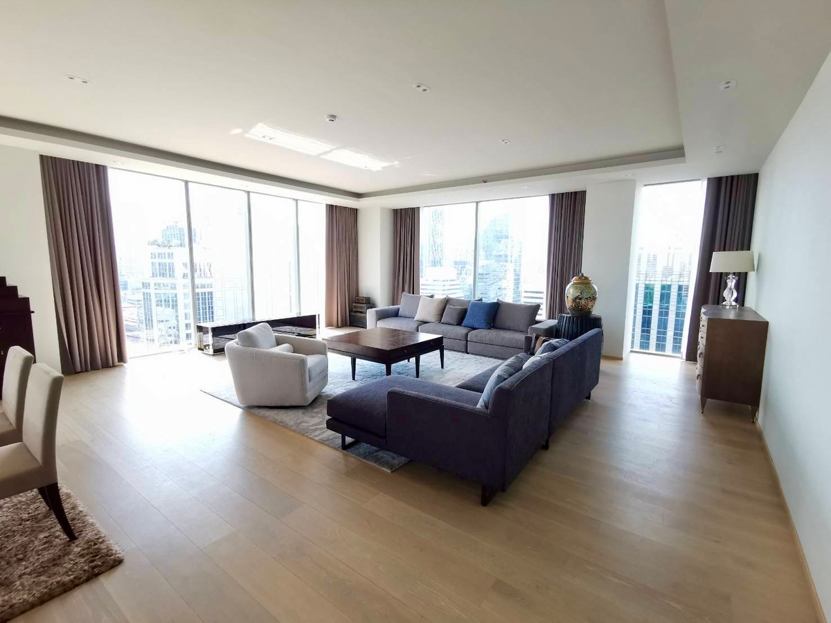 For SaleCondoWitthayu, Chidlom, Langsuan, Ploenchit : Tonson One Residence Penthouse: 3bed 3bath + maid 254.12sqm 158,000,000 Am: 0656199198