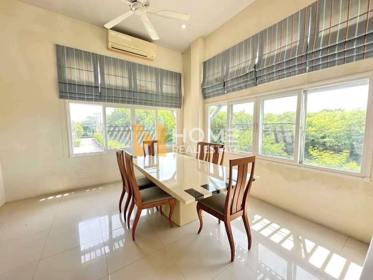 For SaleHouseSriracha Laem Chabang Ban Bueng : Heritage Village / 4 Bedrooms (FOR SALE), Heritage Village / 4 Bedrooms (FOR SALE) YEAN126