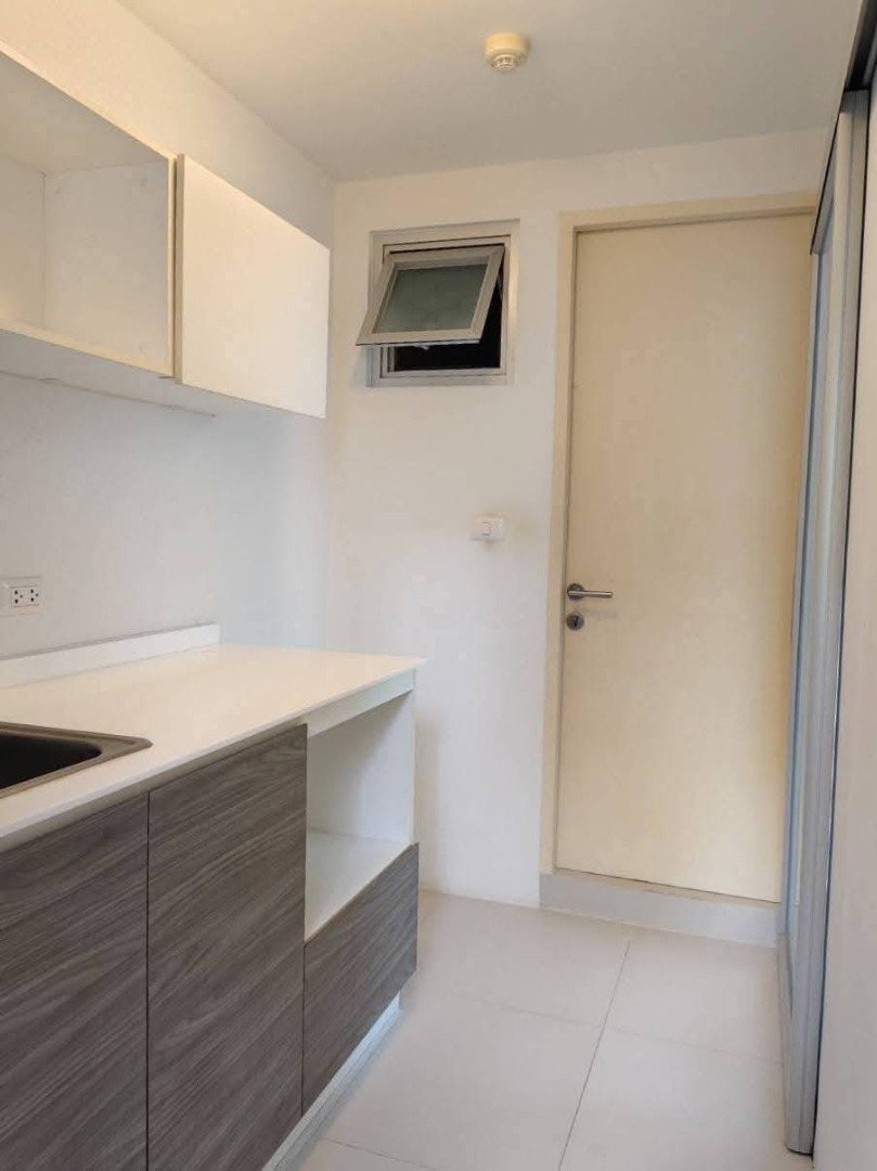 For SaleCondoPathum Thani,Rangsit, Thammasat : 🔥Urgent Sale🔥 Great Condo Campus - Rangsit Phase 2, Corner Unit, 1 Bedroom, 1 Bathroom, Garden View, Next to Swimming Pool ❗