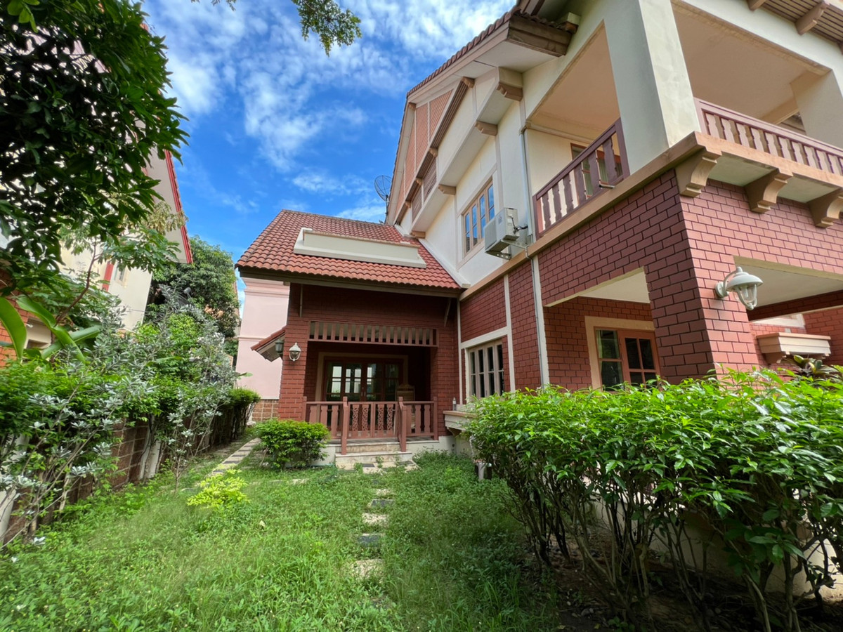 ให้เช่าบ้านปิ่นเกล้า จรัญสนิทวงศ์ : บ้านเดี่ยว 130ตรว. ติดถนนกาญจนาภิเษก ตรงข้ามโลตัส บางใหญ่ สวยงาม เฟอร์นิเจอร์ครบ 3ห้องนอน