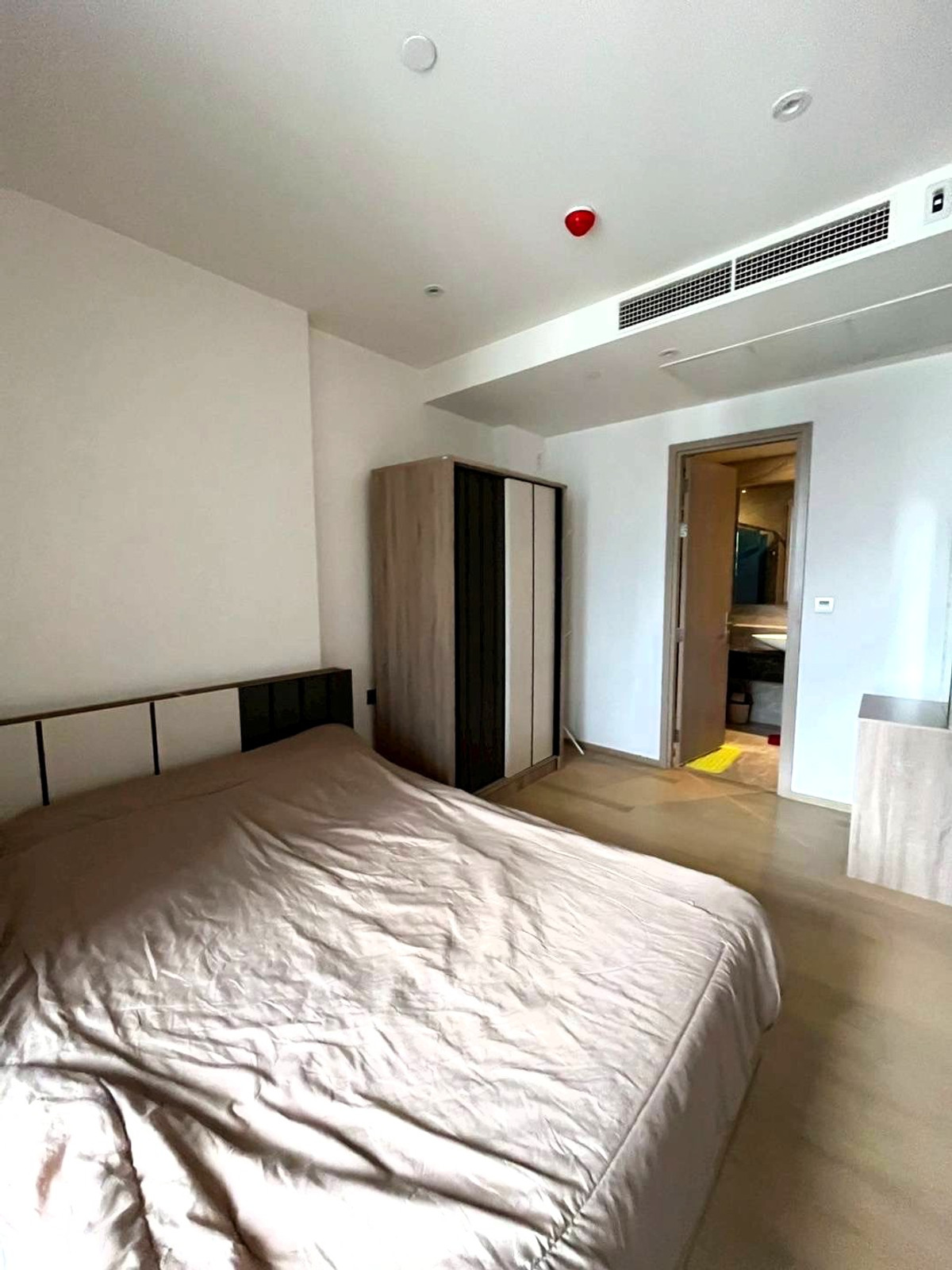 ขายคอนโดพระราม 9 เพชรบุรีตัดใหม่ RCA : Ashton Asoke - Rama 9 / 1 Bedroom (SALE WITH TENANT), แอชตัน อโศก - พระราม 9 / 1 ห้องนอน (ขายพร้อมผู้เช่า) VL016