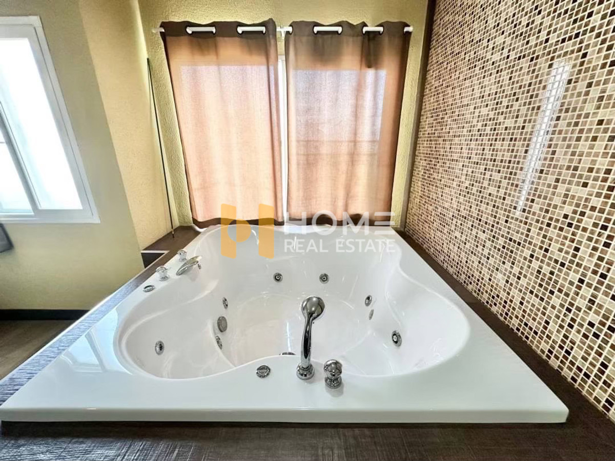 For SaleHouseSriracha Laem Chabang Ban Bueng : Heritage Village / 4 Bedrooms (FOR SALE), Heritage Village / 4 Bedrooms (FOR SALE) YEAN126