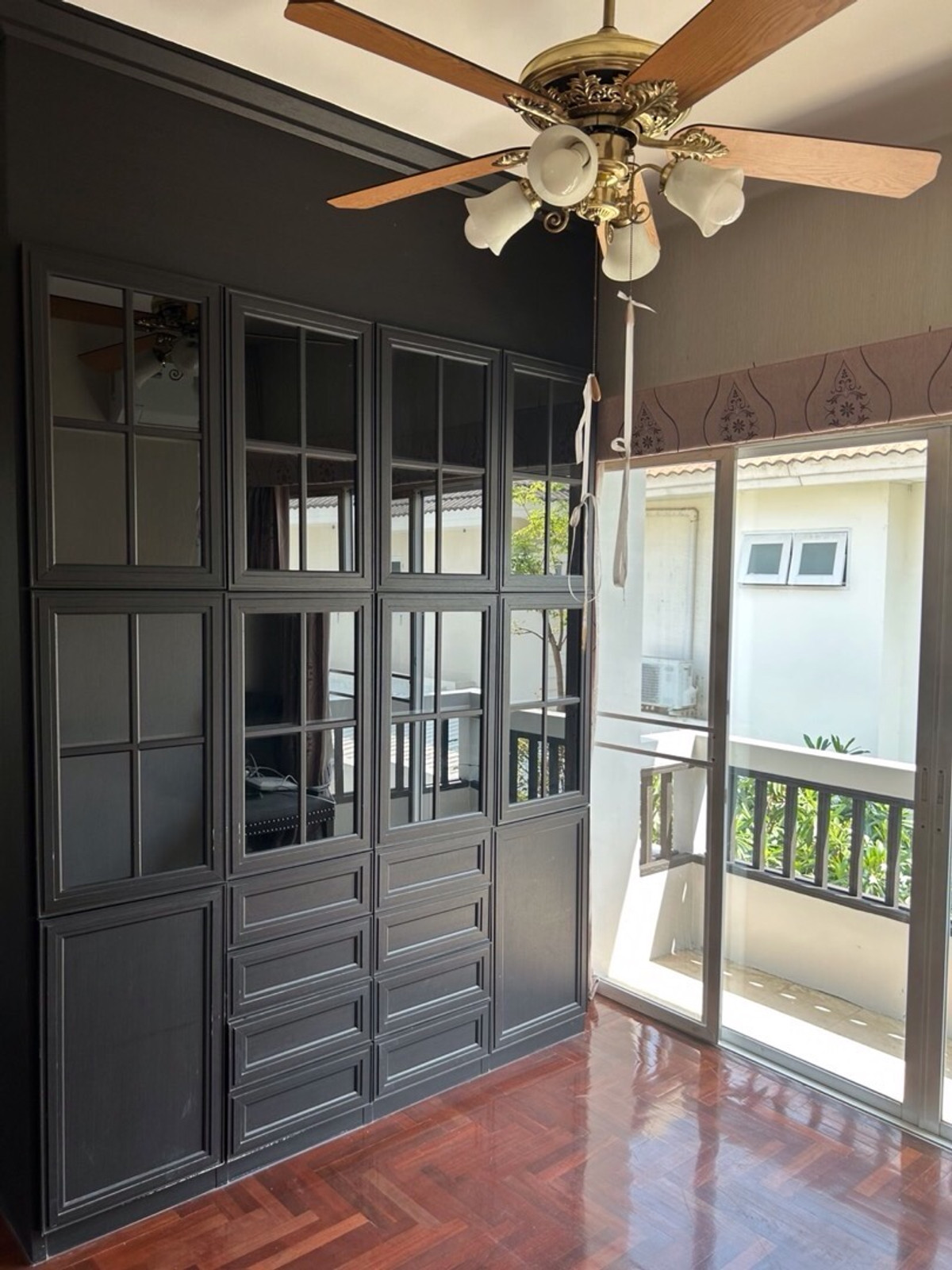 ให้เช่าบ้านมีนบุรี-ร่มเกล้า : บ้านเดี่ยวสไตล์หรู 2ชั้น ให้เช่า หมู่บ้านเพอเฟคเพลส รามคำแหง 164 เนื้อที่127 ตารางวา มีนบุรี กรุงเทพ10510