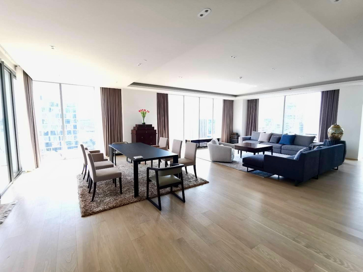 For SaleCondoWitthayu, Chidlom, Langsuan, Ploenchit : Tonson One Residence Penthouse: 3bed 3bath + maid 254.12sqm 158,000,000 Am: 0656199198