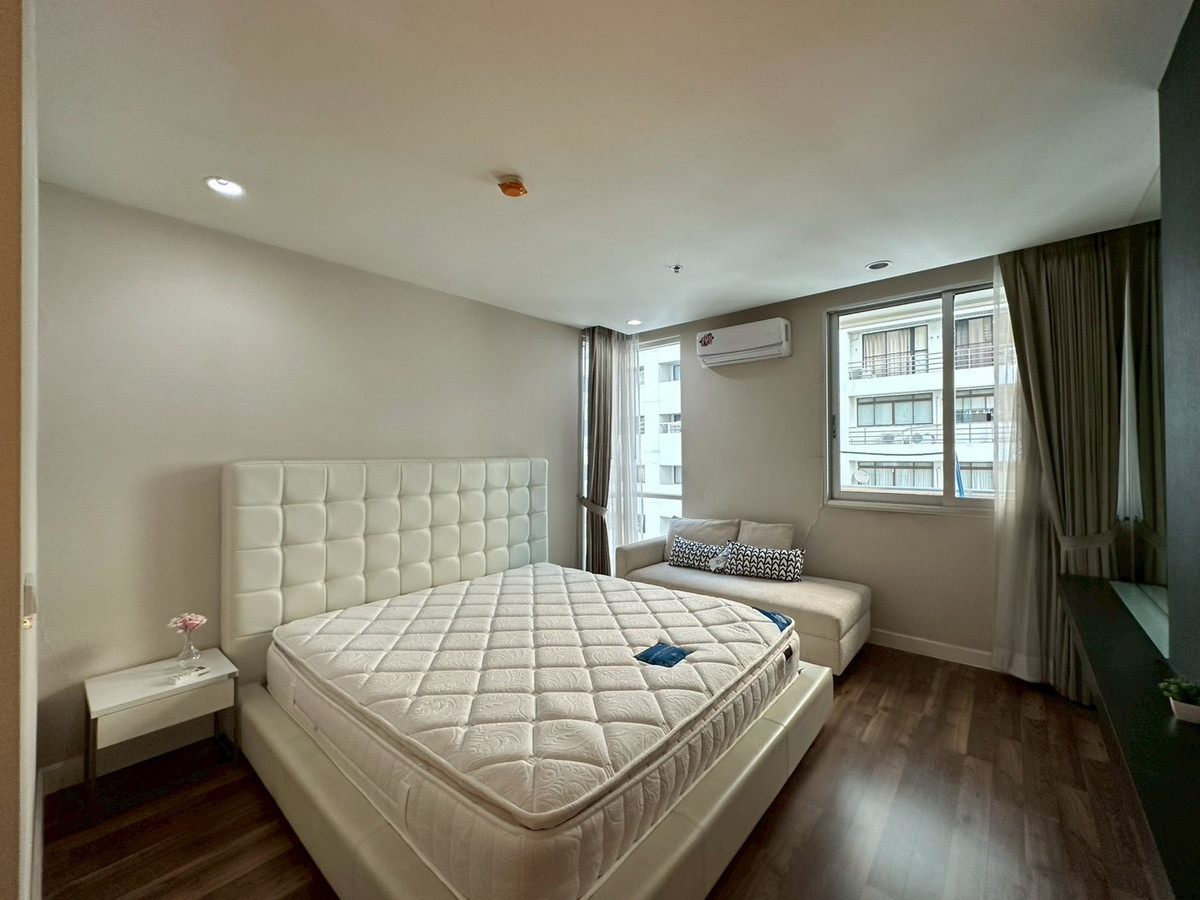 For RentCondoWitthayu, Chidlom, Langsuan, Ploenchit : ✨Condo for rent, The Rajdamri, 3 bedrooms, fully furnished and electrical appliances, convenient travel, near BTS Ratchadamri, Lumpini Park.