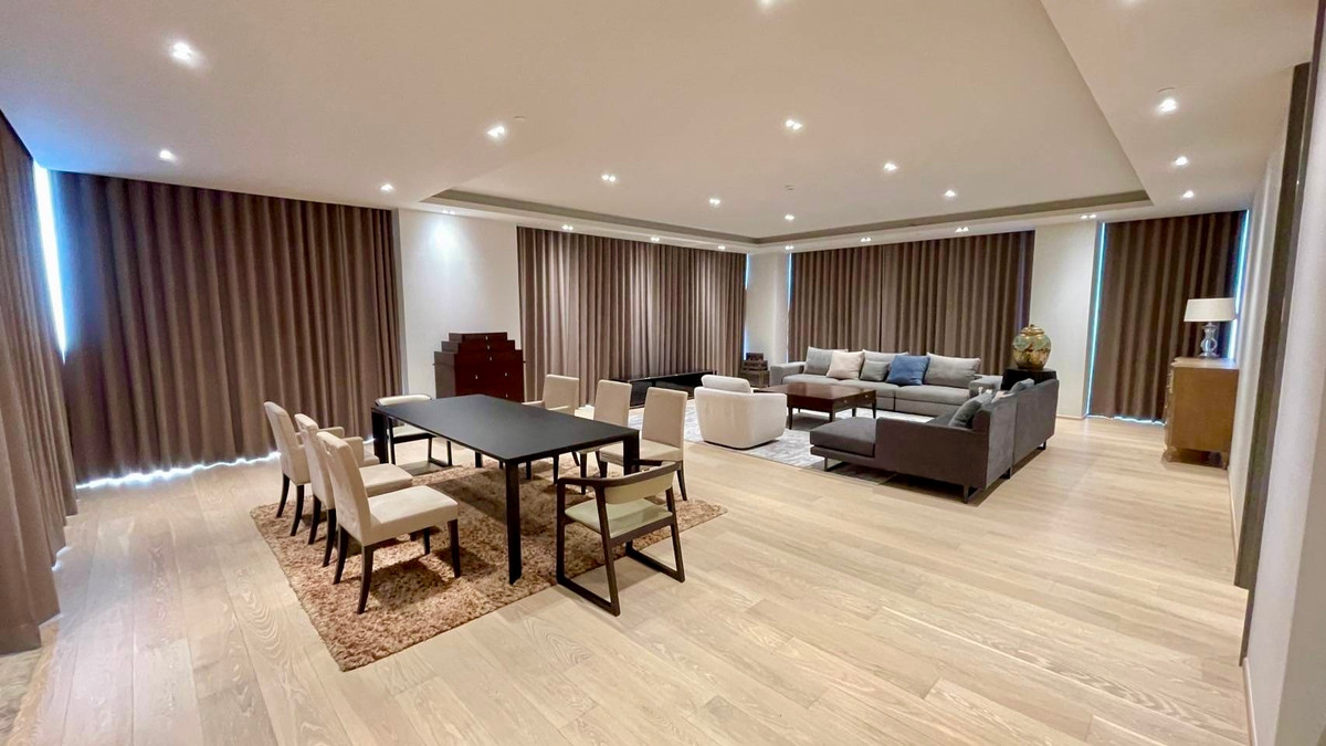 For SaleCondoWitthayu, Chidlom, Langsuan, Ploenchit : Tonson One Residence Penthouse: 3bed 3bath + maid 254.12sqm 163,000,000 Am: 0656199198