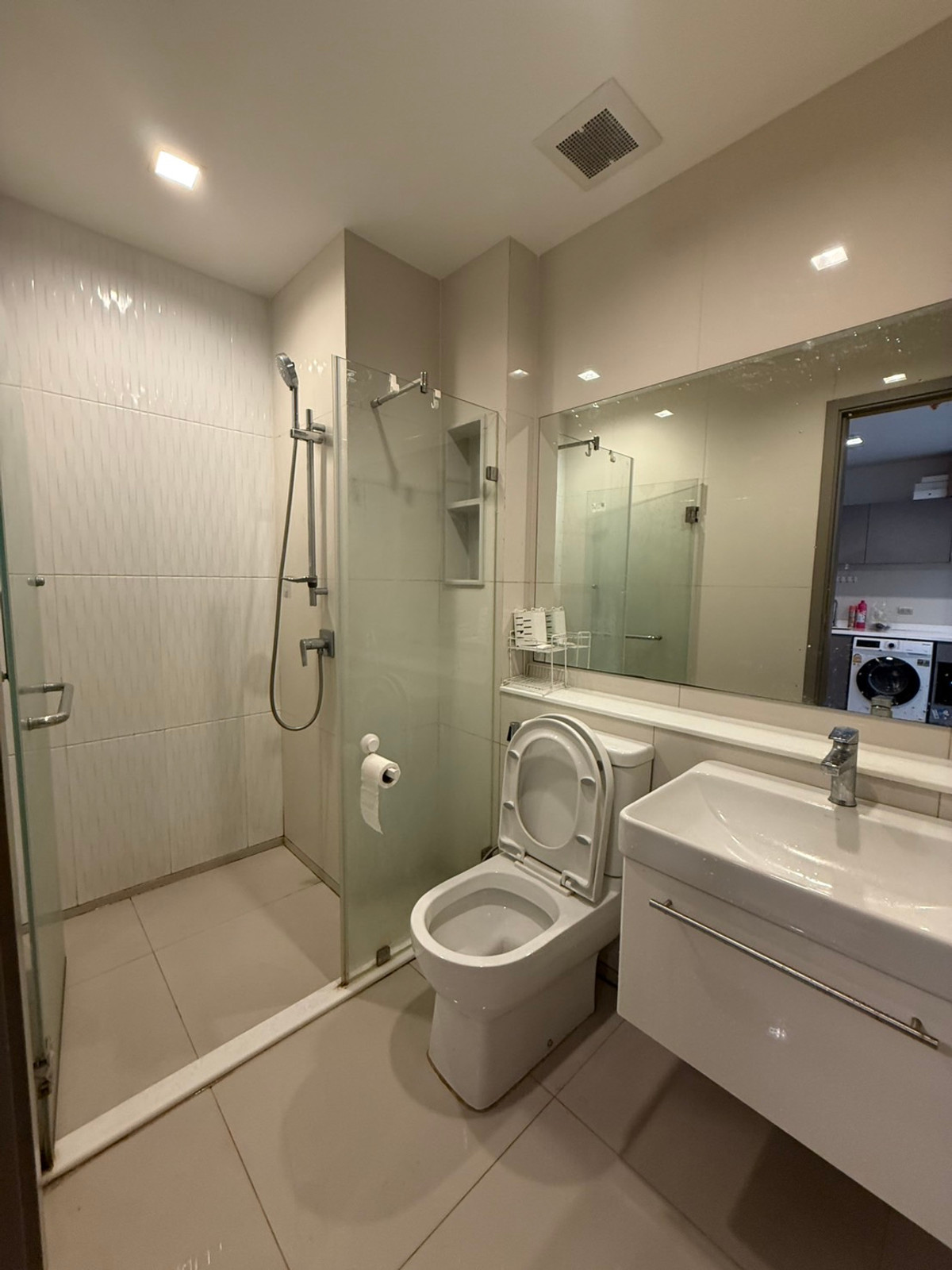 ให้เช่าคอนโดพระราม 9 เพชรบุรีตัดใหม่ RCA : ให้เช่า Life Asoke Hype ราคา 28,000 บาท [MKr260235]