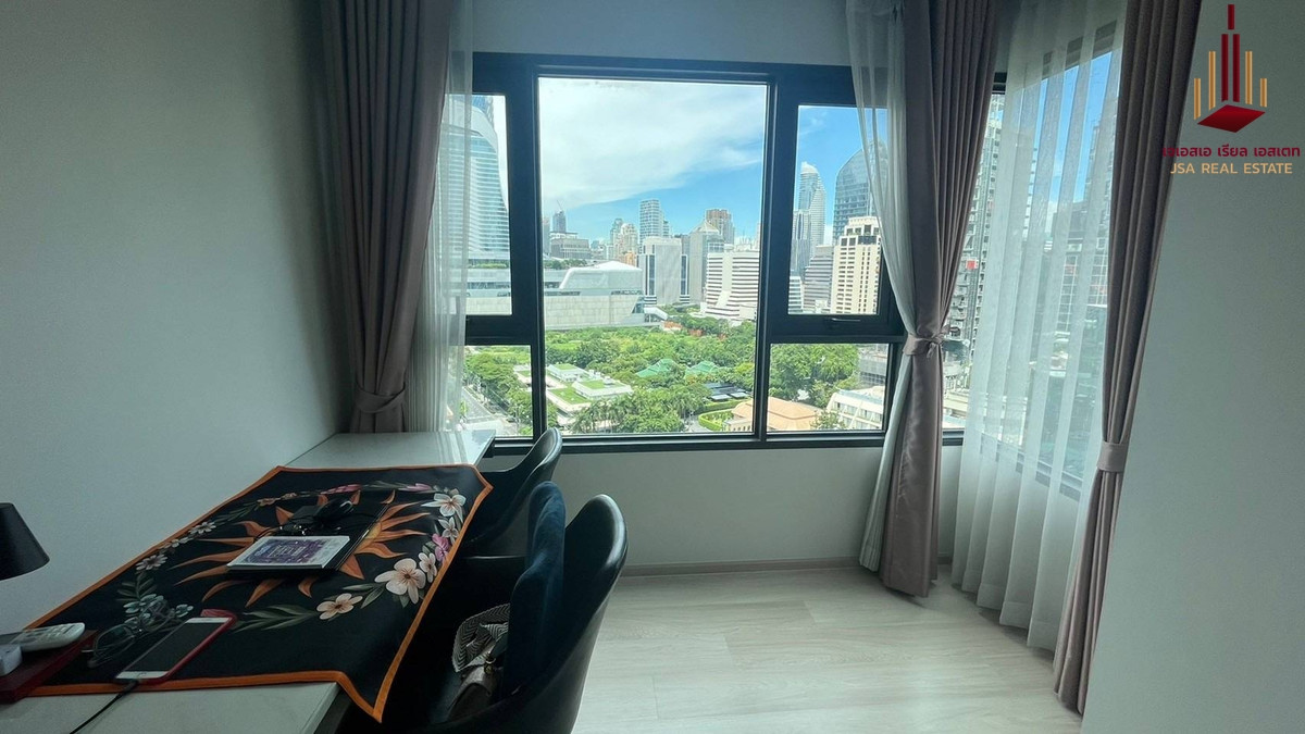 ขายคอนโดวิทยุ ชิดลม หลังสวน : ✨ For Sale: Life One Wireless Condo ✨  💰 Only 10,000,000 THB