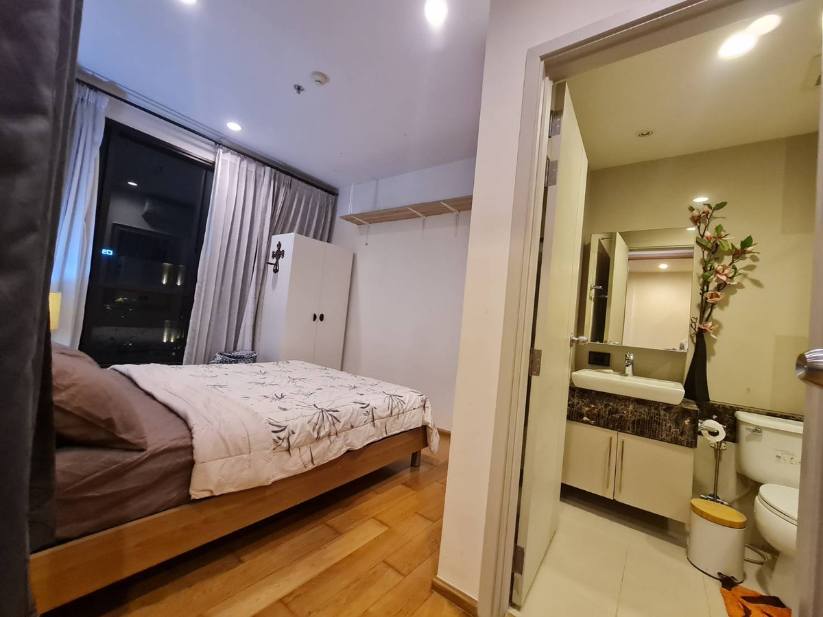 For RentCondoWongwianyai, Charoennakor : OMG530  [ Fuse Sathorn - Taksin ]  Fully furnished 1 Bedroom unit - for RENT 23-Mar-26