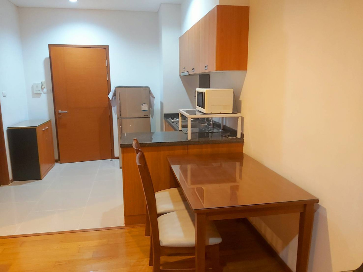 For RentCondoWongwianyai, Charoennakor : For rent! Villa Sathorn, fully furnished studio, 16,000.-, next to BTS Krung Thonburi.