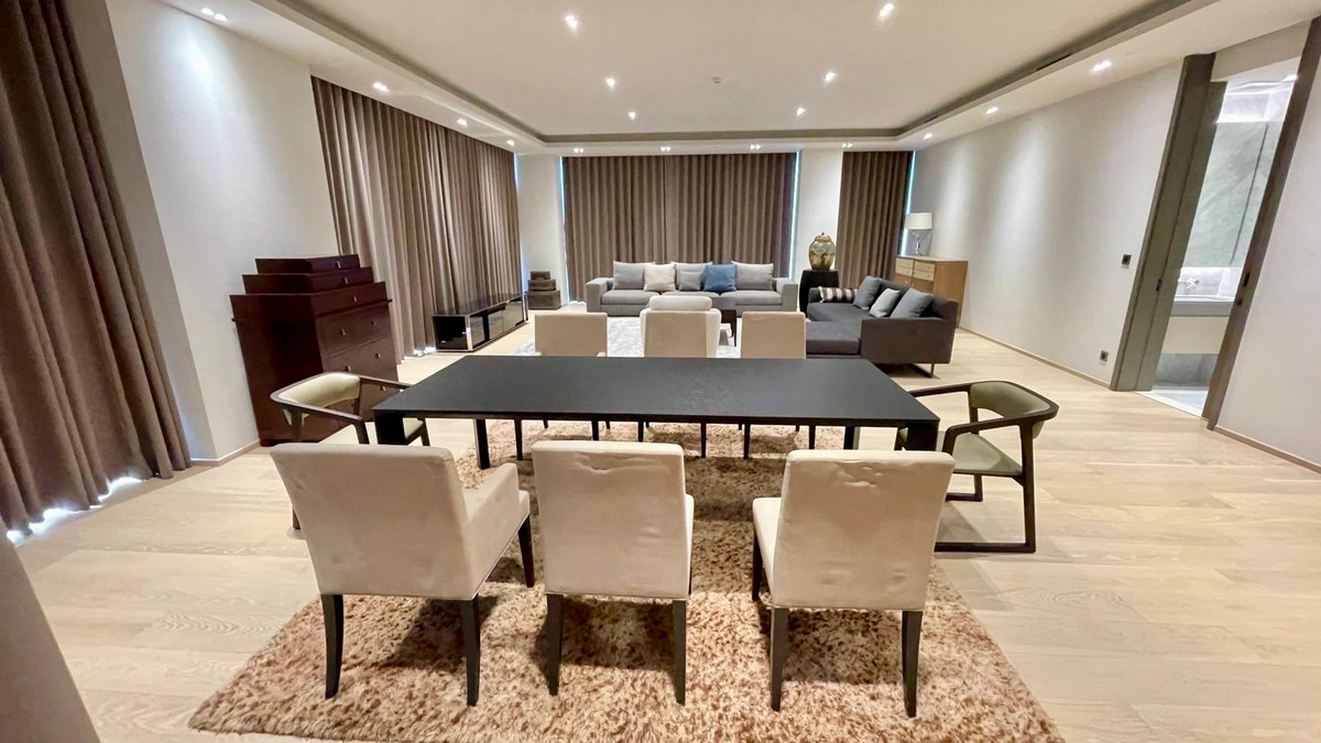For SaleCondoWitthayu, Chidlom, Langsuan, Ploenchit : Tonson One Residence Penthouse: 3bed 3bath + maid 254.12sqm 158,000,000 Am: 0656199198