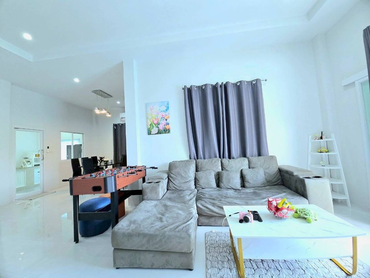 For RentHousePattaya, Bangsaen, Chonburi : Single house Sunshine Poolvilla / 3 Bedrooms (FOR RENT) AM071