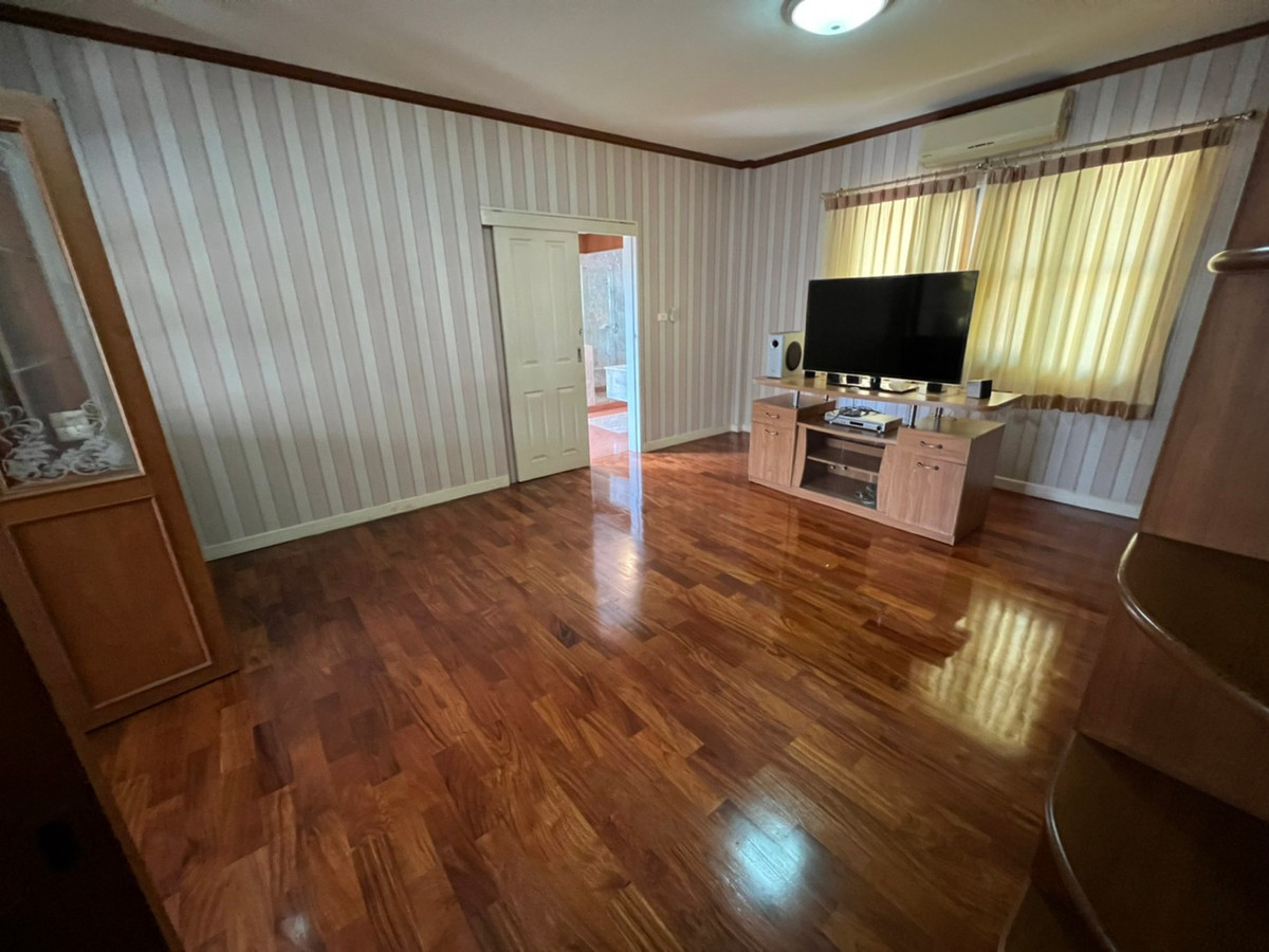 ให้เช่าบ้านปิ่นเกล้า จรัญสนิทวงศ์ : บ้านเดี่ยว 130ตรว. ติดถนนกาญจนาภิเษก ตรงข้ามโลตัส บางใหญ่ สวยงาม เฟอร์นิเจอร์ครบ 3ห้องนอน