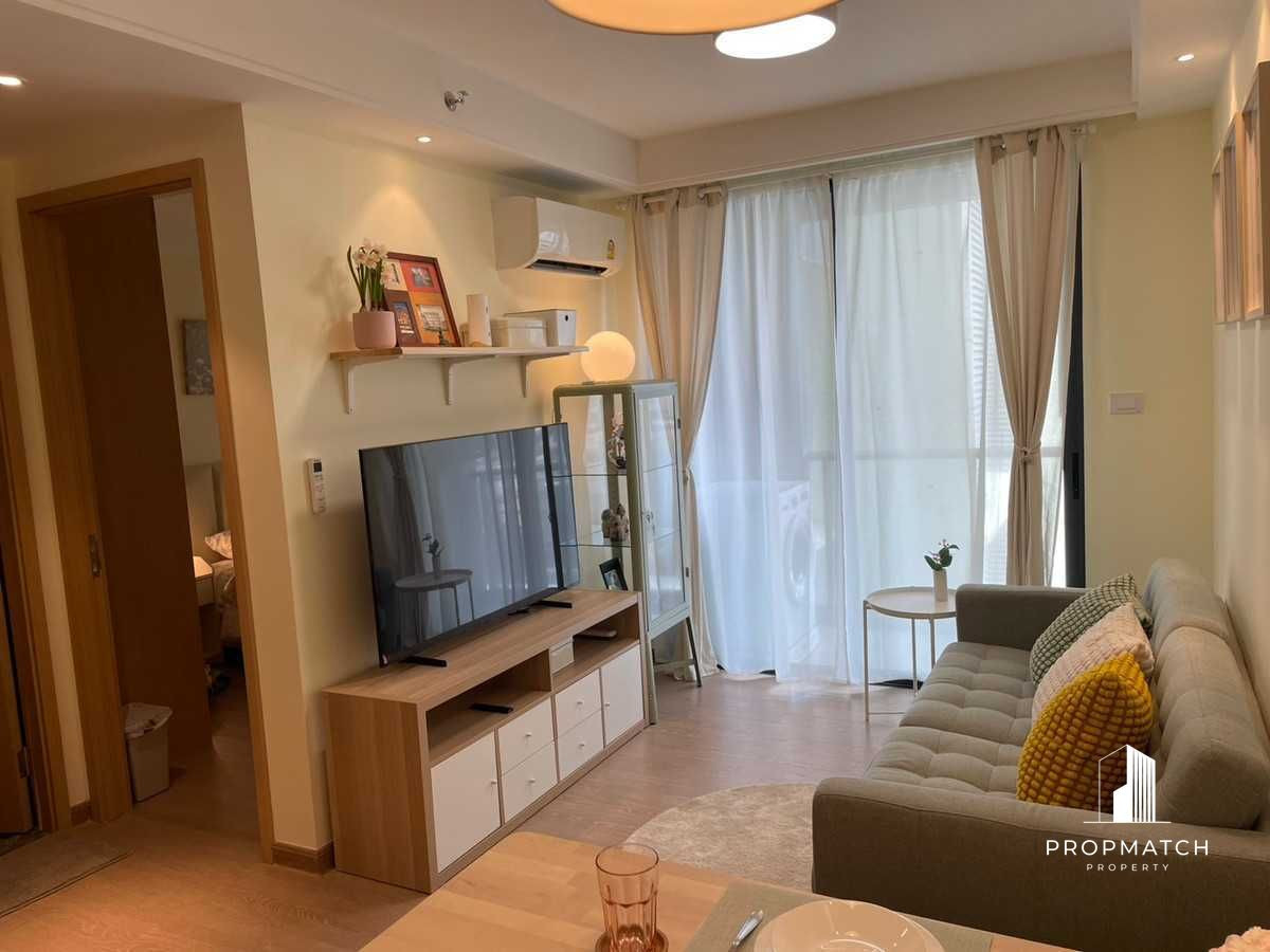ให้เช่าคอนโดสาทร นราธิวาส : ✨Flash Deal ✨ Regal condo sathorn-naradhiwas( 1Bed 1Bath 33SQM.) พร้อมอยู่ ! เพียง  19,000 บาทต่อเดือน Tel.0981315848 @propmatch