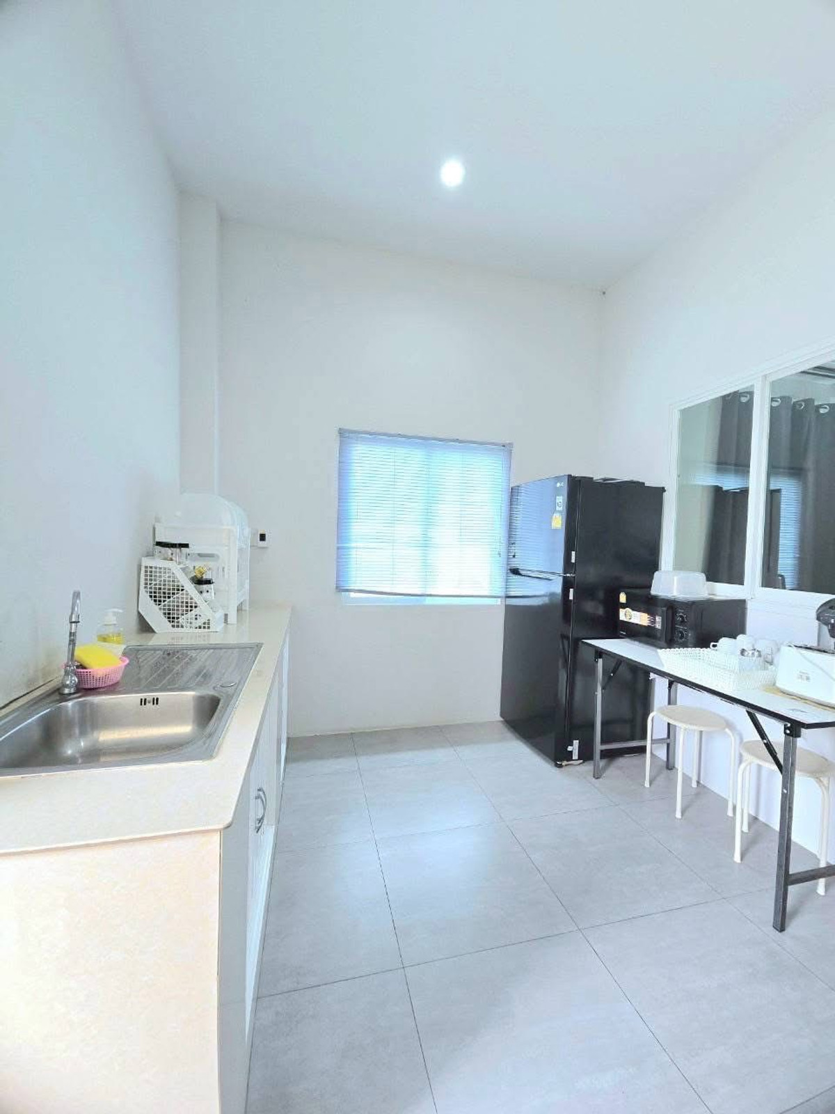 For RentHousePattaya, Bangsaen, Chonburi : Single house Sunshine Poolvilla / 3 Bedrooms (FOR RENT) AM071