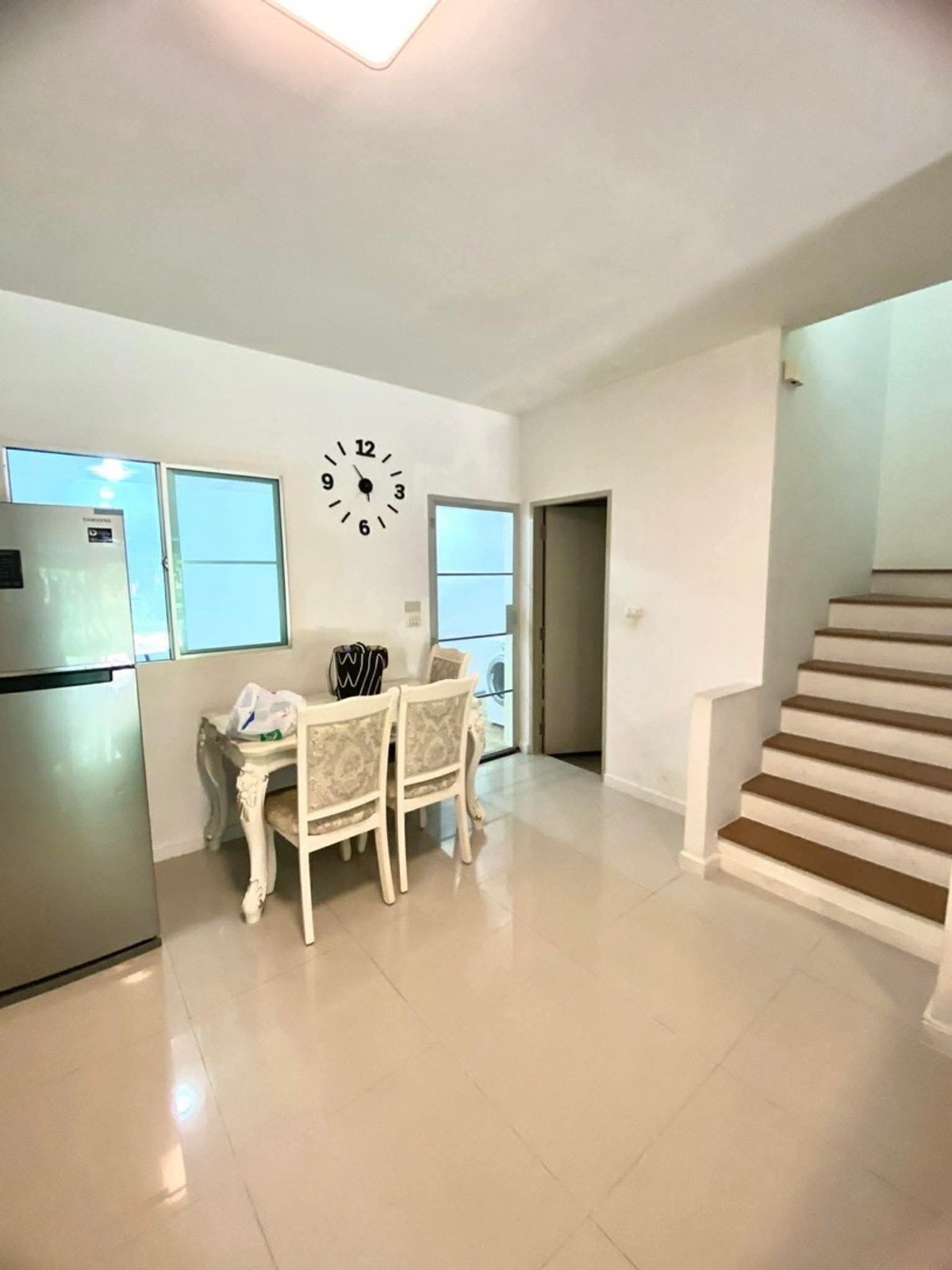 ให้เช่าทาวน์โฮมพระราม 2 บางขุนเทียน : 🏠✨ ให้เช่าทาวน์เฮ้าส์ 2 ชั้น ทำเลพระราม 2 – ท่าข้าม