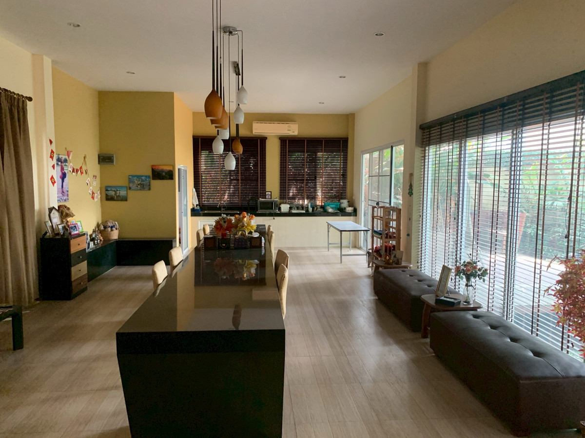 ขายที่ดินวิภาวดี ดอนเมือง หลักสี่ : 95728 - ขายที่ดิน พร้อมสิ่งปลูกสร้างเป็นเรือนรับรอง เนื้อที่ 103ตารางวา ในซอยแจ้งวัฒนะ 10 แยก 9-1-15 ทำเลดี เนื้อที่เยอะ เหมาะแก่การทำบ้านพักอาศัย