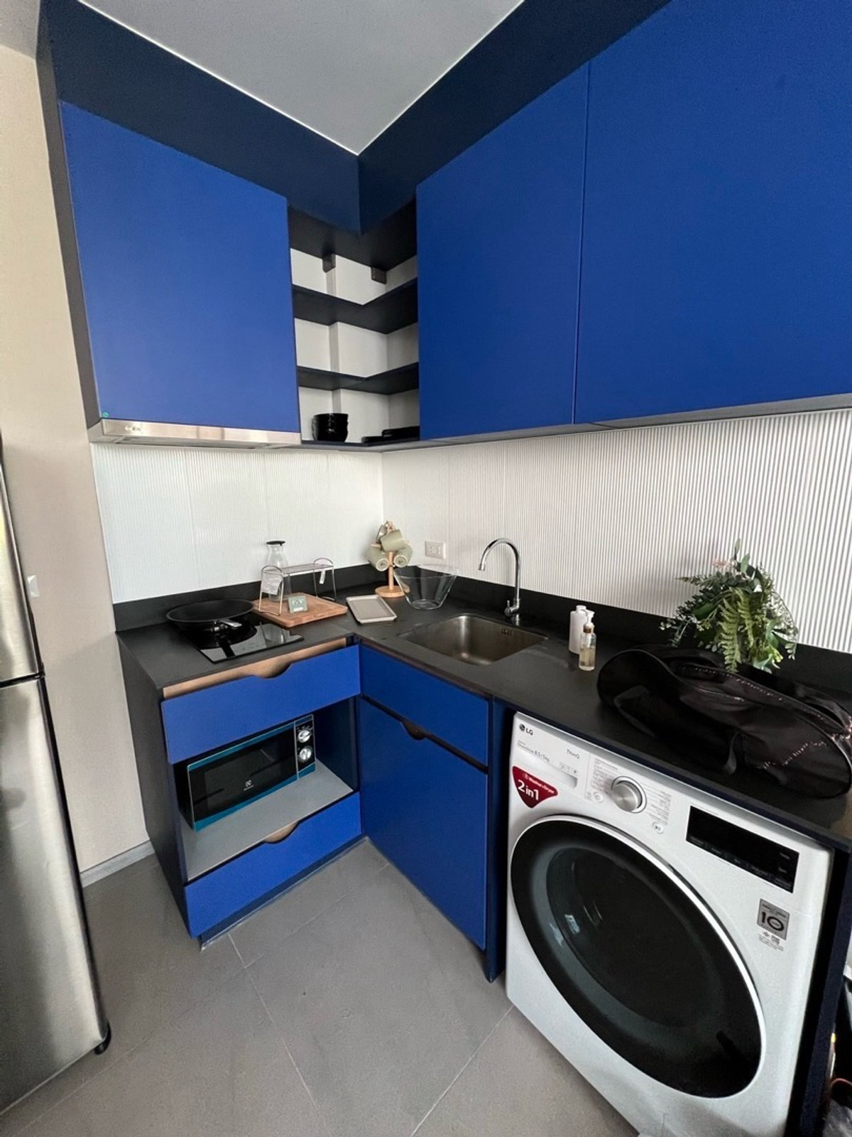 ให้เช่าคอนโดสุขุมวิท อโศก ทองหล่อ : XT EKKAMAI