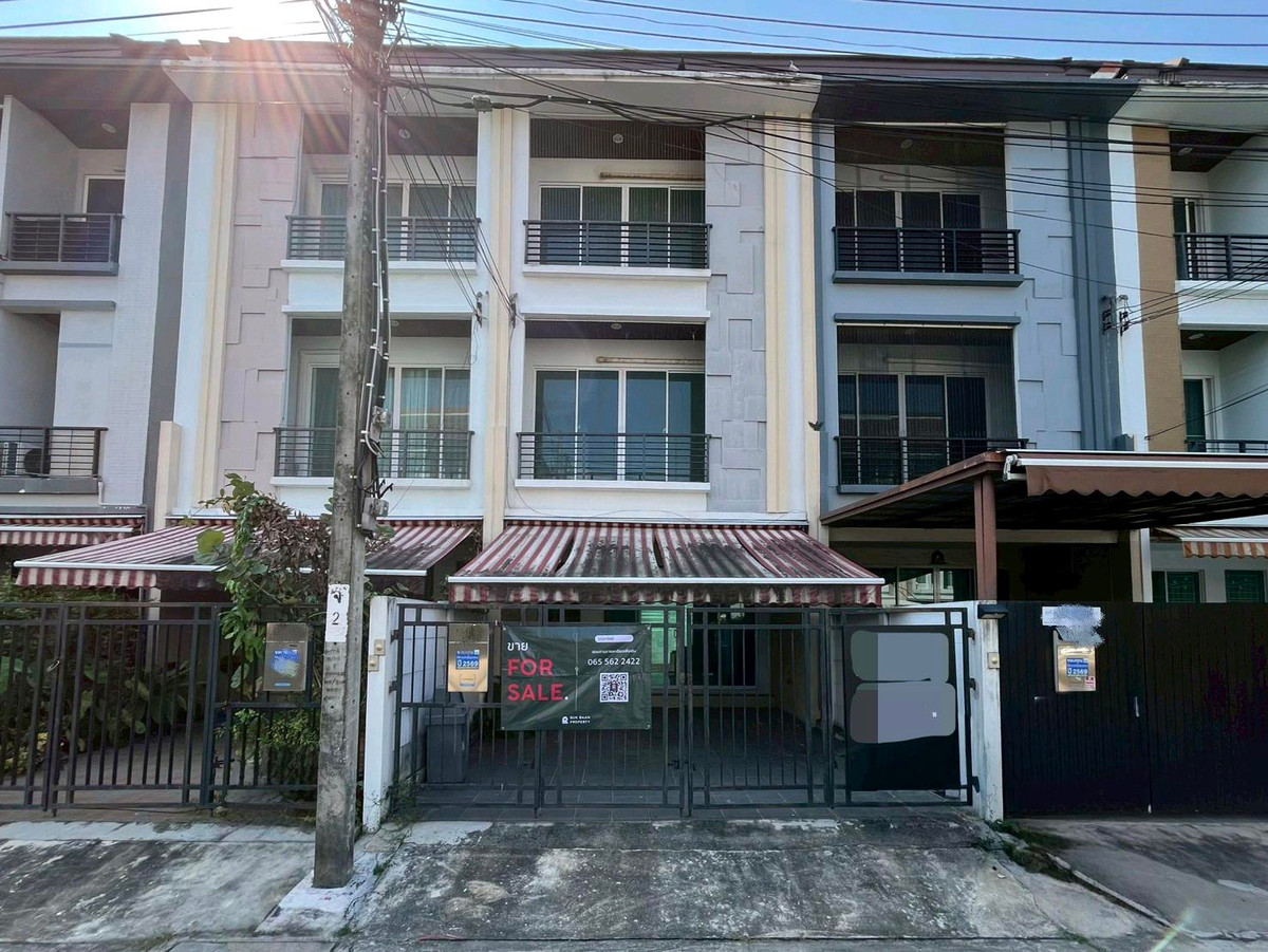 ขายทาวน์โฮมลาดพร้าว101 แฮปปี้แลนด์ : ขายทาวน์โฮม/SALE✨ Baan Klang Muang Ladprao 87 (บ้านกลางเมืองลาดพร้าว 87)

