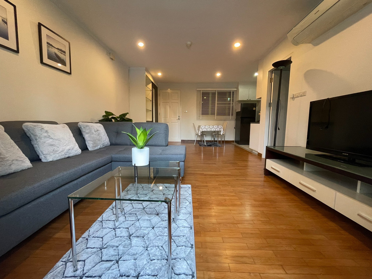 ให้เช่าคอนโดนานา : Baan Siri Sukhumvit 13 (บ้าน สิริ สุขุมวิท 13) (1bed1bath 58sqm)