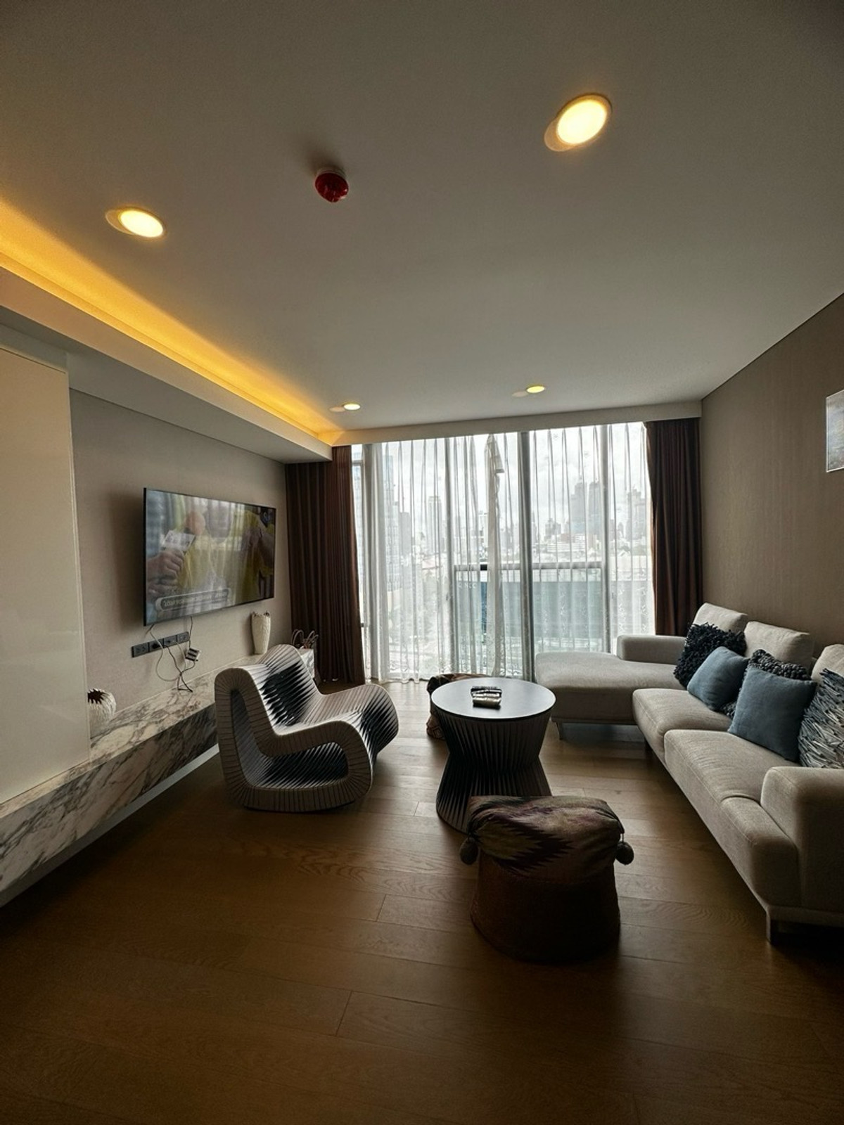 ให้เช่าคอนโดคลองเตย กล้วยน้ำไท : ✨Siamese exclusive queen ｜ Luxury Condo