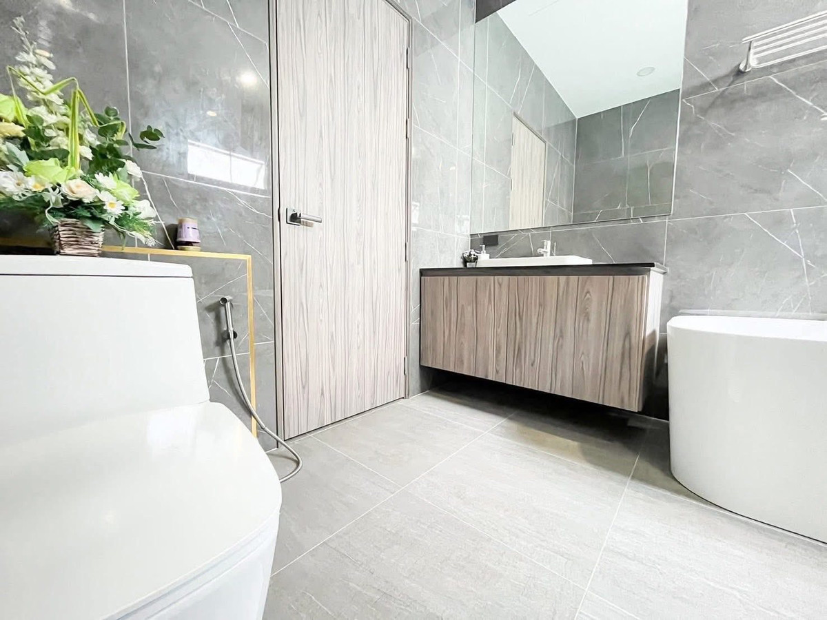 For SaleHousePattaya, Bangsaen, Chonburi : 🏡 Jin Village Land and House | Modern Luxury Pool Villa | เริ่มต้น 9.X – 1X.X ล้านบาท