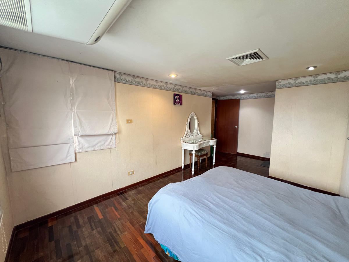 For SaleCondoRama3 (Riverside),Satupadit : SV City Rama 3 / 3 Bedrooms (FOR SALE), SV City Rama 3 / 3 Bedrooms (For Sale) LD065