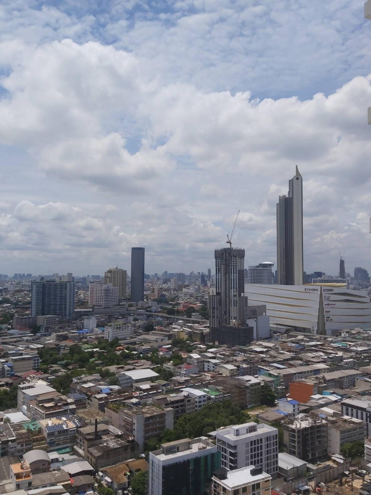 For RentCondoWongwianyai, Charoennakor : For rent! Villa Sathorn, fully furnished studio, 16,000.-, next to BTS Krung Thonburi.