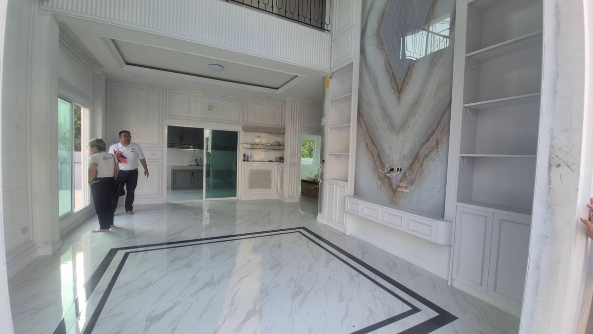 For SaleHousePattaya, Bangsaen, Chonburi : 🔥 Luxury 2-Storey House for Sale – Nong Ket 14 | 4 Bed 4 Bath | 93 Sq.wah | Near Regent School | 9 MB 🔥