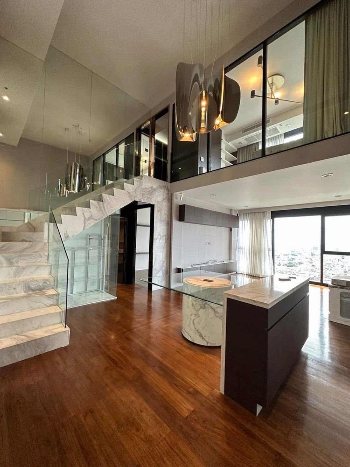 ให้เช่าคอนโดสีลม ศาลาแดง บางรัก : ปล่อยเช่าคอนโด The loft Silom