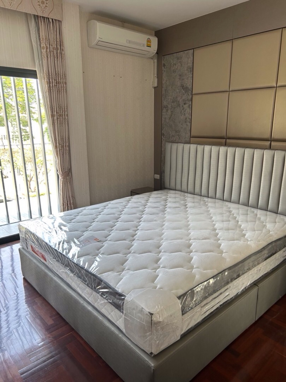 ให้เช่าบ้านมีนบุรี-ร่มเกล้า : บ้านเดี่ยวสไตล์หรู 2ชั้น ให้เช่า หมู่บ้านเพอเฟคเพลส รามคำแหง 164 เนื้อที่127 ตารางวา มีนบุรี กรุงเทพ10510