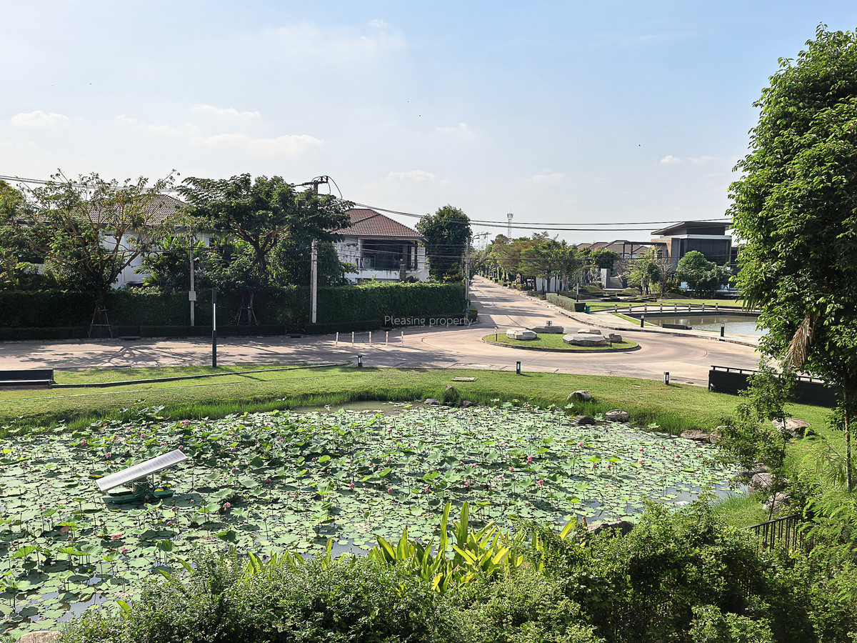 ขายบ้านลาดกระบัง สุวรรณภูมิ : บ้านเดี่ยว ร่มรื่น ใกล้อ่อนนุช จอดรถได้ 6 คัน