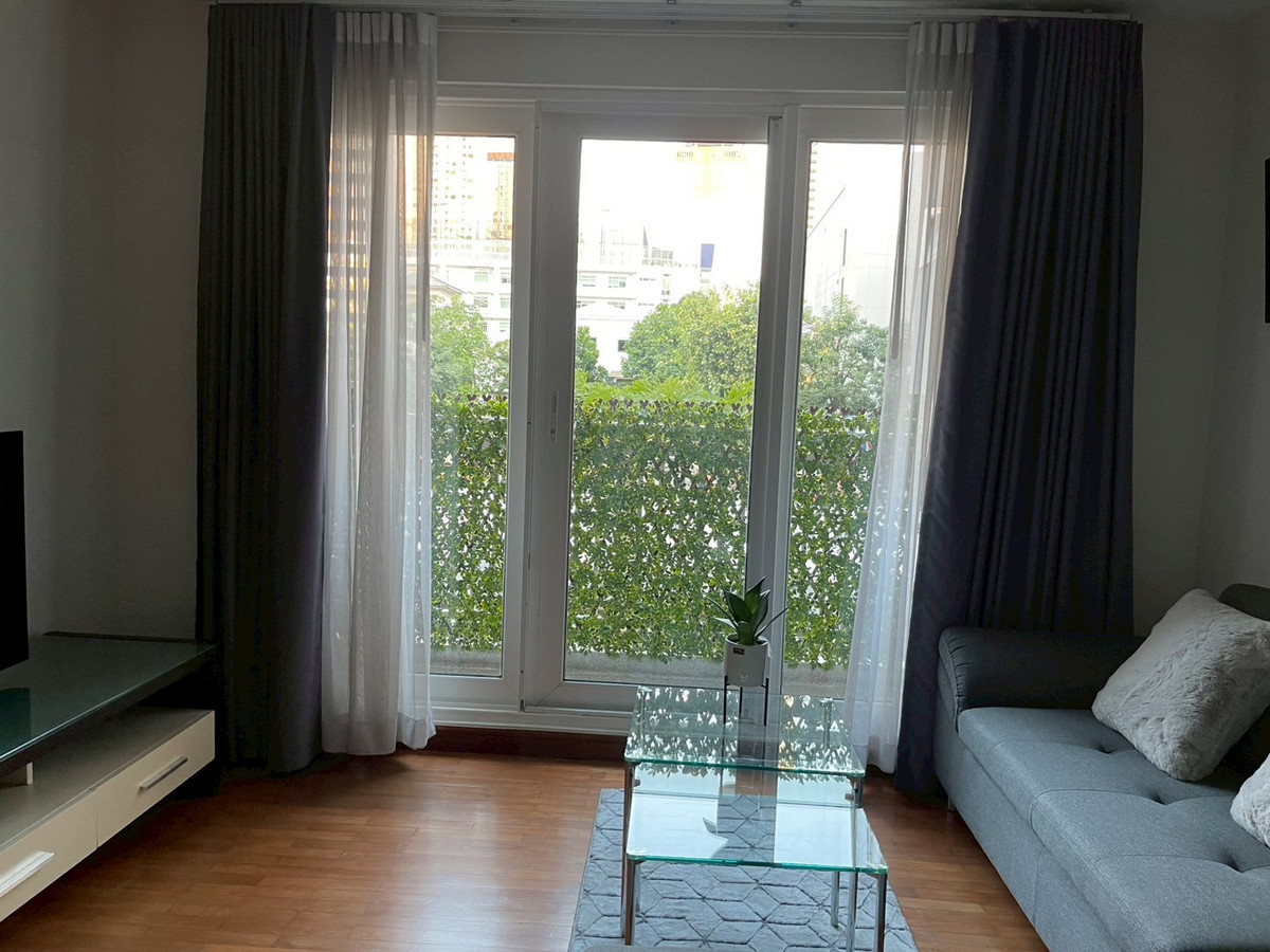 ให้เช่าคอนโดนานา : Baan Siri Sukhumvit 13 (บ้าน สิริ สุขุมวิท 13) (1bed1bath 58sqm)