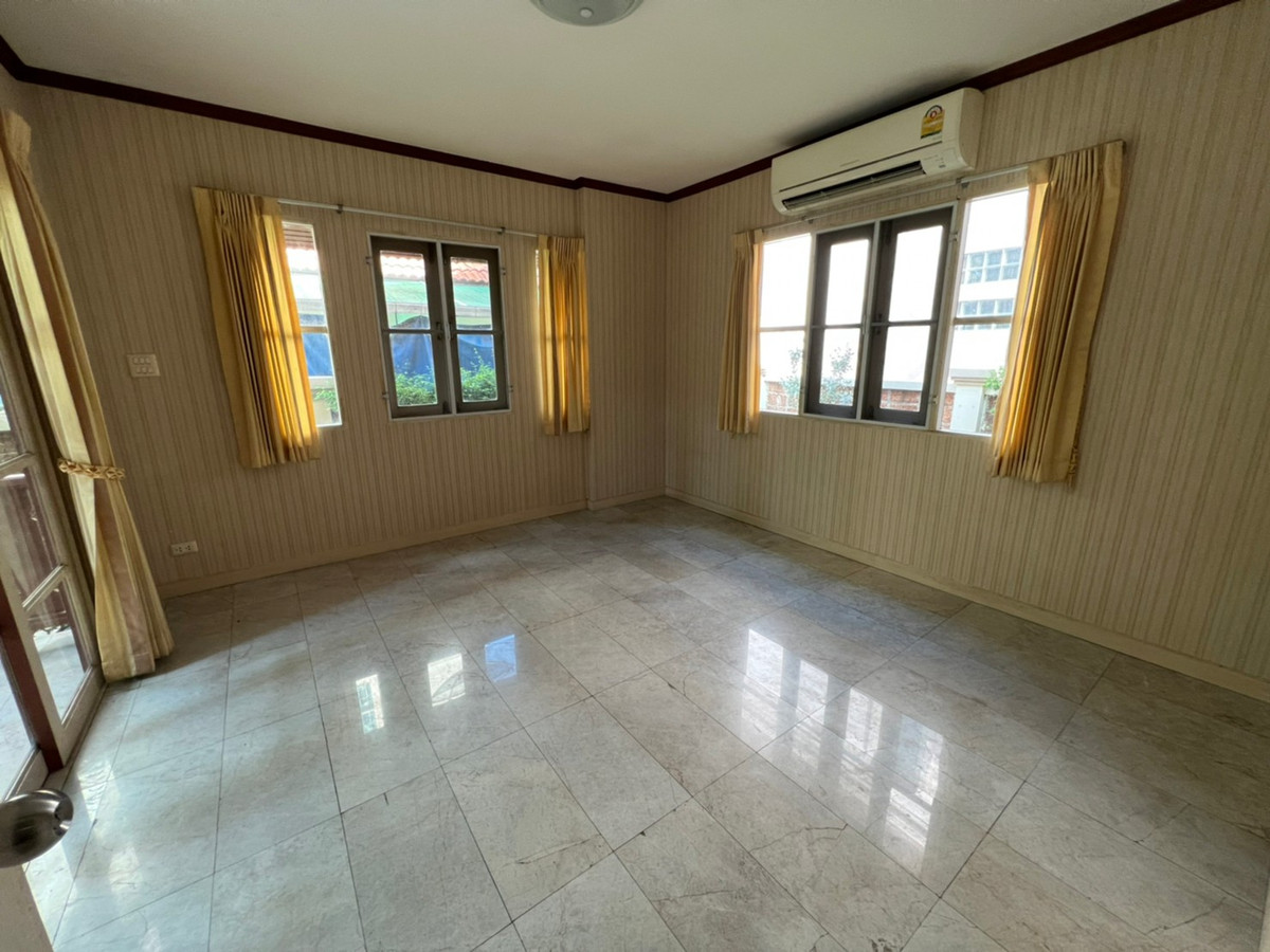 ให้เช่าบ้านปิ่นเกล้า จรัญสนิทวงศ์ : บ้านเดี่ยว 130ตรว. ติดถนนกาญจนาภิเษก ตรงข้ามโลตัส บางใหญ่ สวยงาม เฟอร์นิเจอร์ครบ 3ห้องนอน