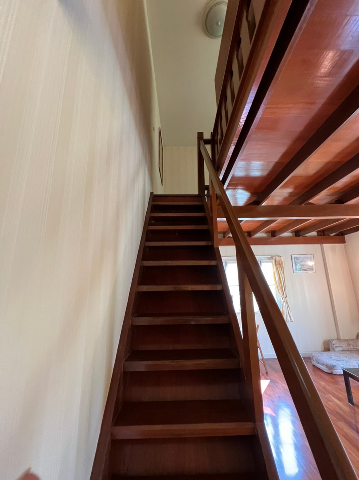 ให้เช่าบ้านปิ่นเกล้า จรัญสนิทวงศ์ : บ้านเดี่ยว 130ตรว. ติดถนนกาญจนาภิเษก ตรงข้ามโลตัส บางใหญ่ สวยงาม เฟอร์นิเจอร์ครบ 3ห้องนอน