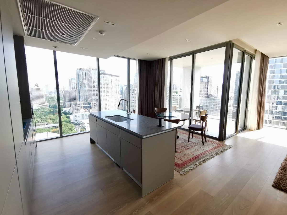For SaleCondoWitthayu, Chidlom, Langsuan, Ploenchit : Tonson One Residence Penthouse: 3bed 3bath + maid 254.12sqm 158,000,000 Am: 0656199198