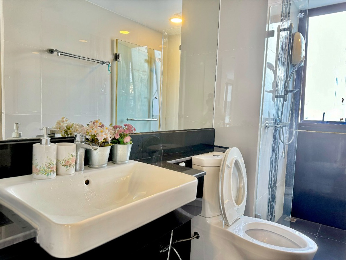 ขายคอนโดวงเวียนใหญ่ เจริญนคร : 🏠✨ แบงค์คอก เฟ’ลิซ สาทร - ตากสิน | ขายคอนโด 2 ห้องนอน (HBH-ST-210)