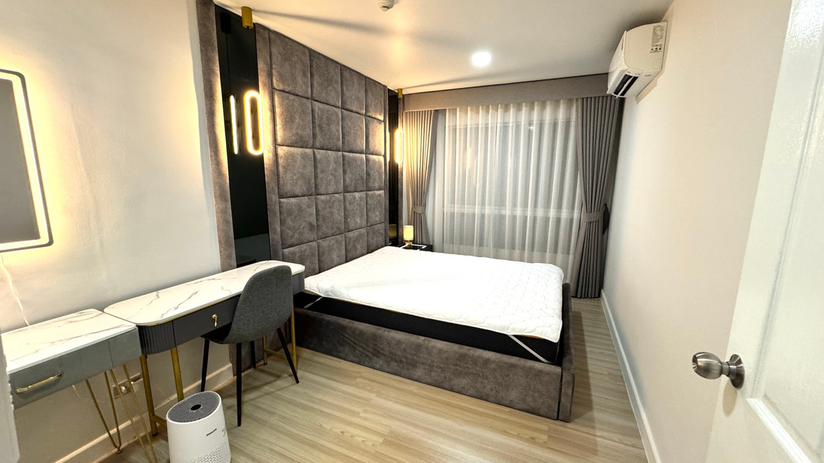 For SaleCondoNawamin, Ramindra : Cheapest for sale, The Kith Plus Nawamin, beautiful room, newly renovated, near MRT Khubon Station, ready to move in. Call 098-905-2645