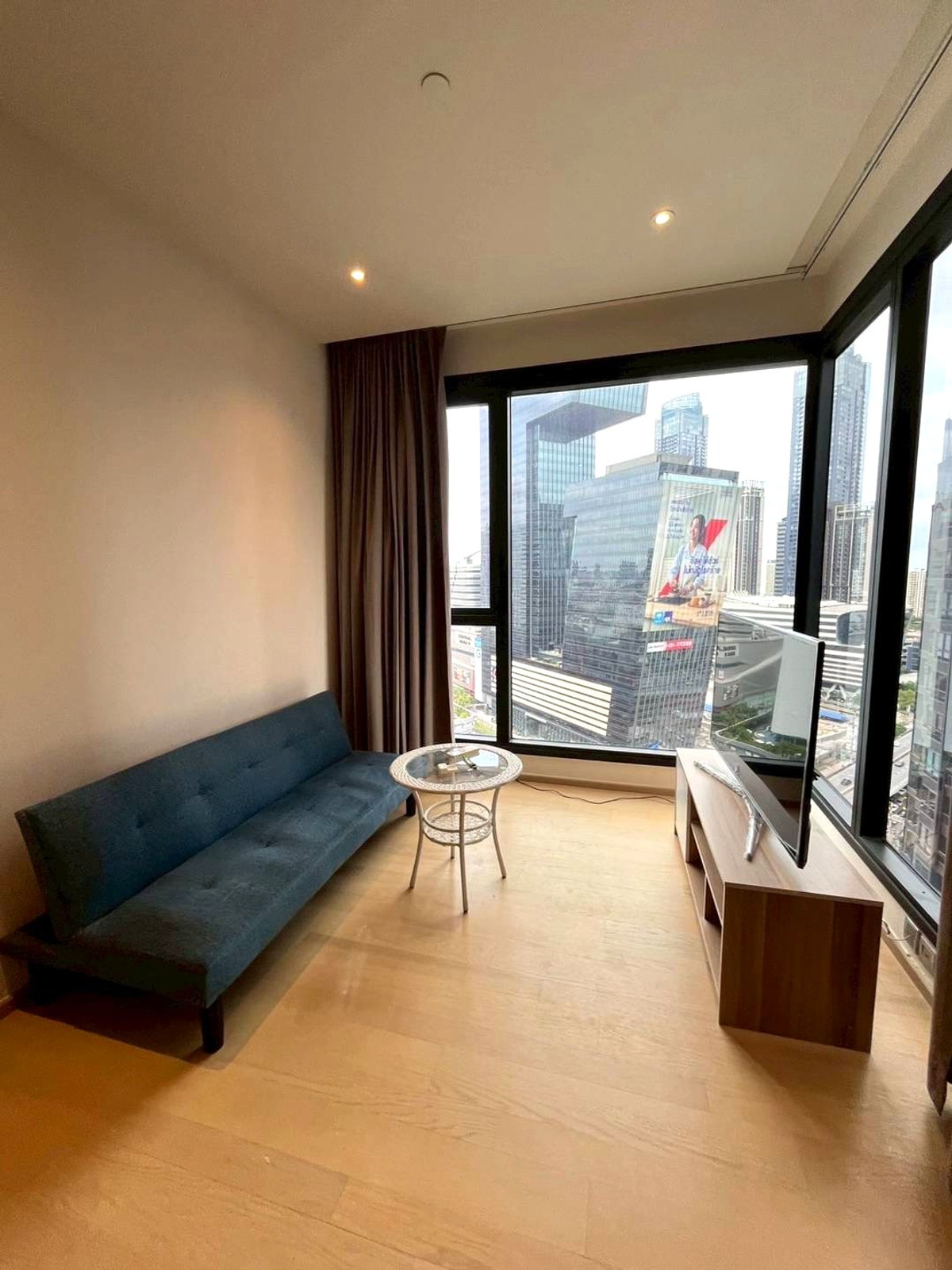 ขายคอนโดพระราม 9 เพชรบุรีตัดใหม่ RCA : Ashton Asoke - Rama 9 / 1 Bedroom (SALE WITH TENANT), แอชตัน อโศก - พระราม 9 / 1 ห้องนอน (ขายพร้อมผู้เช่า) VL016