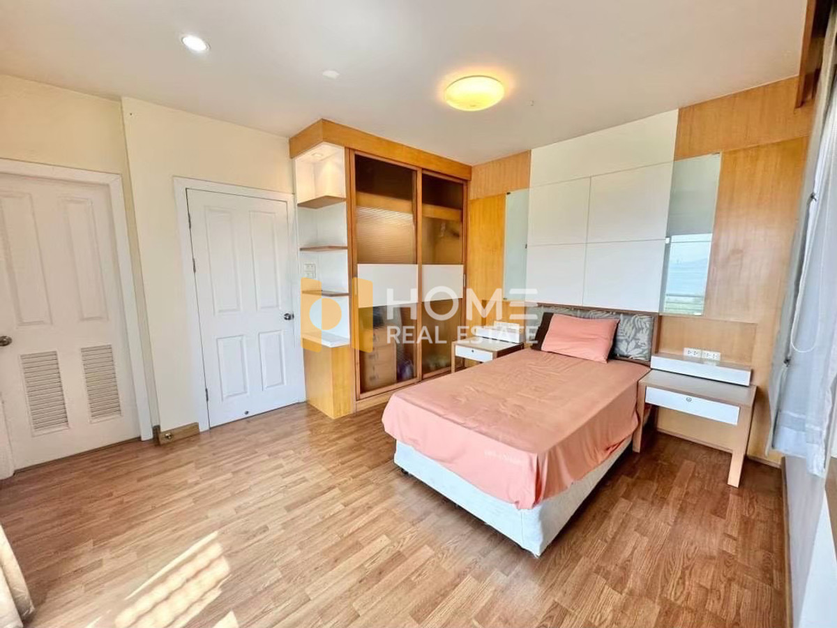 For SaleHouseSriracha Laem Chabang Ban Bueng : Heritage Village / 4 Bedrooms (FOR SALE), Heritage Village / 4 Bedrooms (FOR SALE) YEAN126