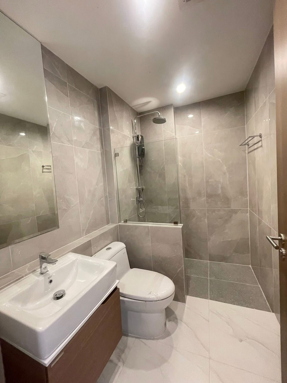 For SaleHousePattaya, Bangsaen, Chonburi : Single house with land Pool Villa Chaiyaphruek / 4 Bedrooms (FOR SALE) AM074