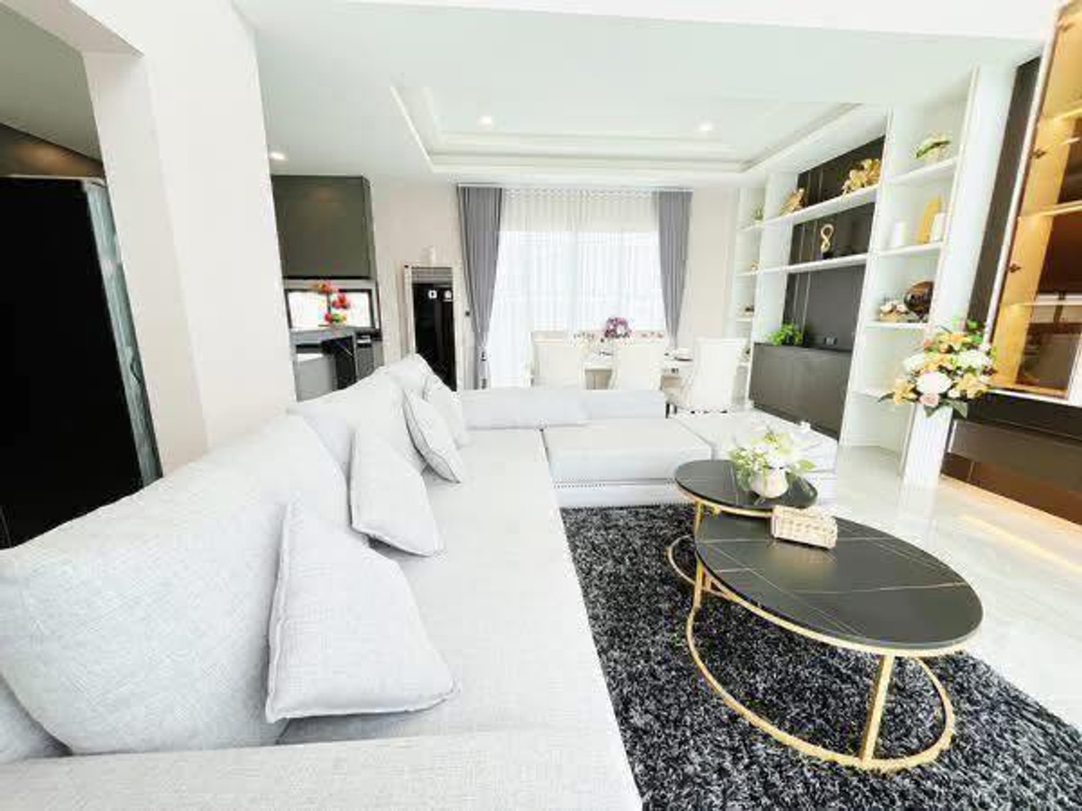 For SaleHousePattaya, Bangsaen, Chonburi : 🏡 Jin Village Land and House | Modern Luxury Pool Villa | เริ่มต้น 9.X – 1X.X ล้านบาท