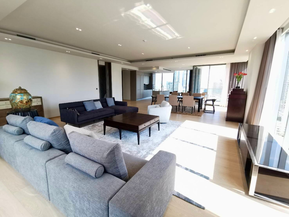 For SaleCondoWitthayu, Chidlom, Langsuan, Ploenchit : Tonson One Residence Penthouse: 3bed 3bath + maid 254.12sqm 158,000,000 Am: 0656199198
