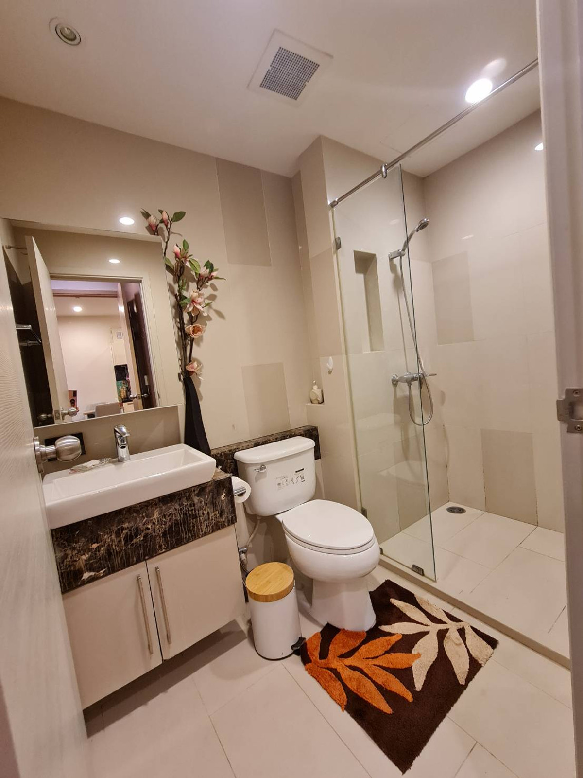 For RentCondoWongwianyai, Charoennakor : OMG530  [ Fuse Sathorn - Taksin ]  Fully furnished 1 Bedroom unit - for RENT 23-Mar-26