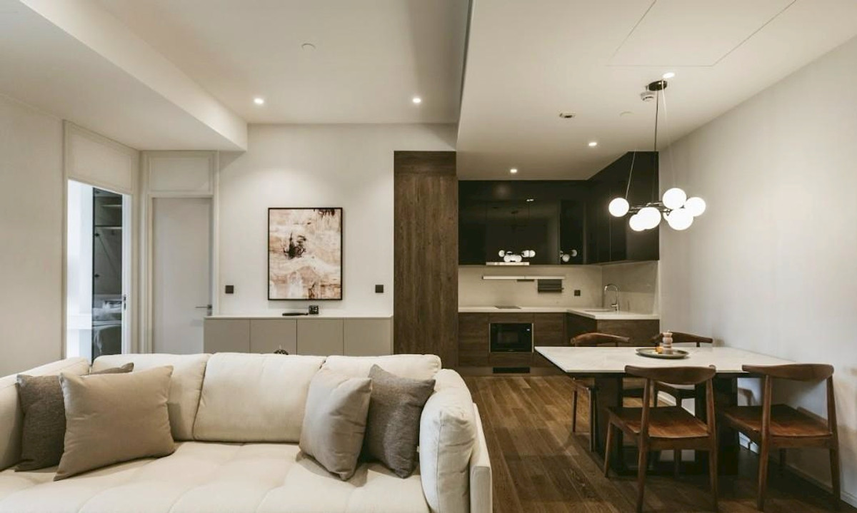 For RentCondoWitthayu, Chidlom, Langsuan, Ploenchit : LTH14524 – Condo for Rent | Muniq Langsuan | 78.2 sqm | 2 Beds 1 Bath | Near BTS Chit Lom | 120K/Month | Condo for rent Muniq Langsuan