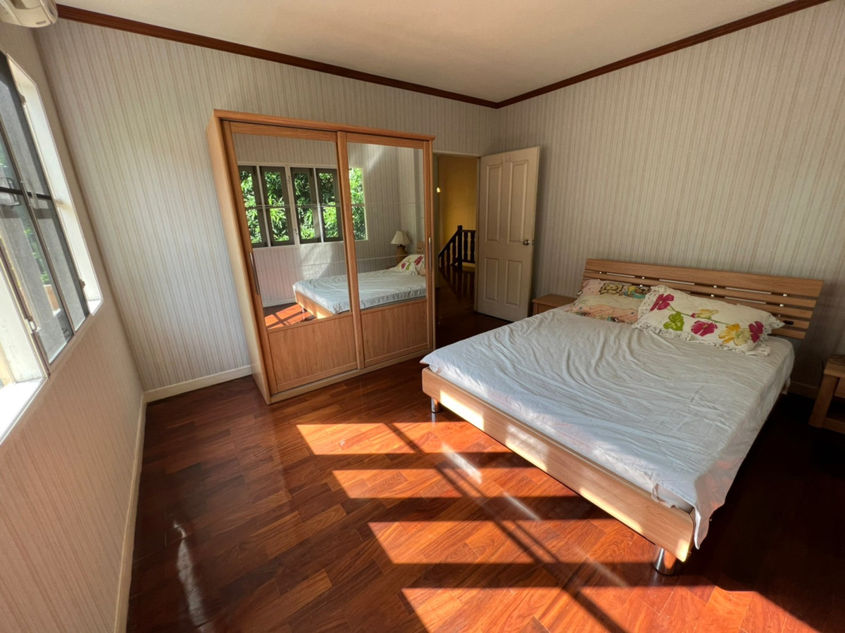 ให้เช่าบ้านปิ่นเกล้า จรัญสนิทวงศ์ : บ้านเดี่ยว 130ตรว. ติดถนนกาญจนาภิเษก ตรงข้ามโลตัส บางใหญ่ สวยงาม เฟอร์นิเจอร์ครบ 3ห้องนอน