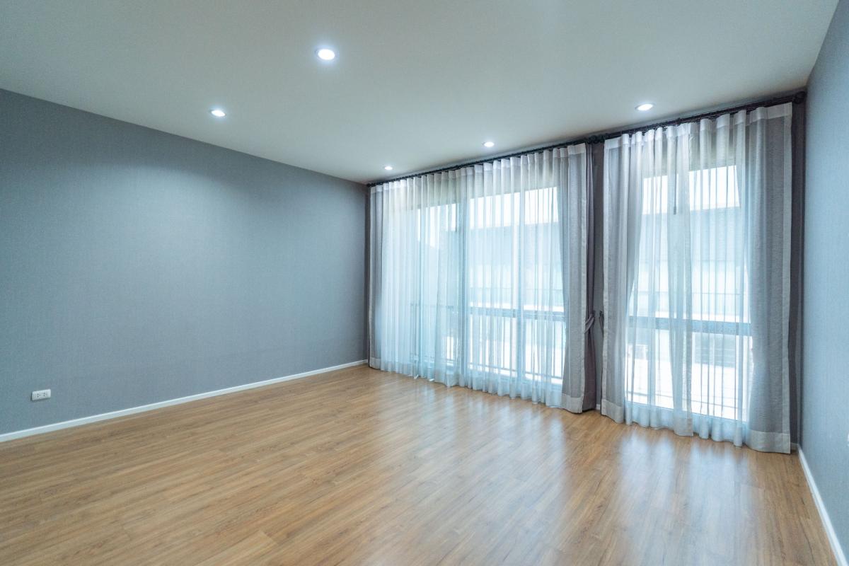 For RentHousePattanakan, Srinakarin : 🔥For Rent Immediately🔥 Baan Klang Muang The Edition Rama 9 - Bangkok Kreetha, 3 bedrooms, 3 bathrooms. Brand new house, excellent condition, convenient location, ready to move in❗