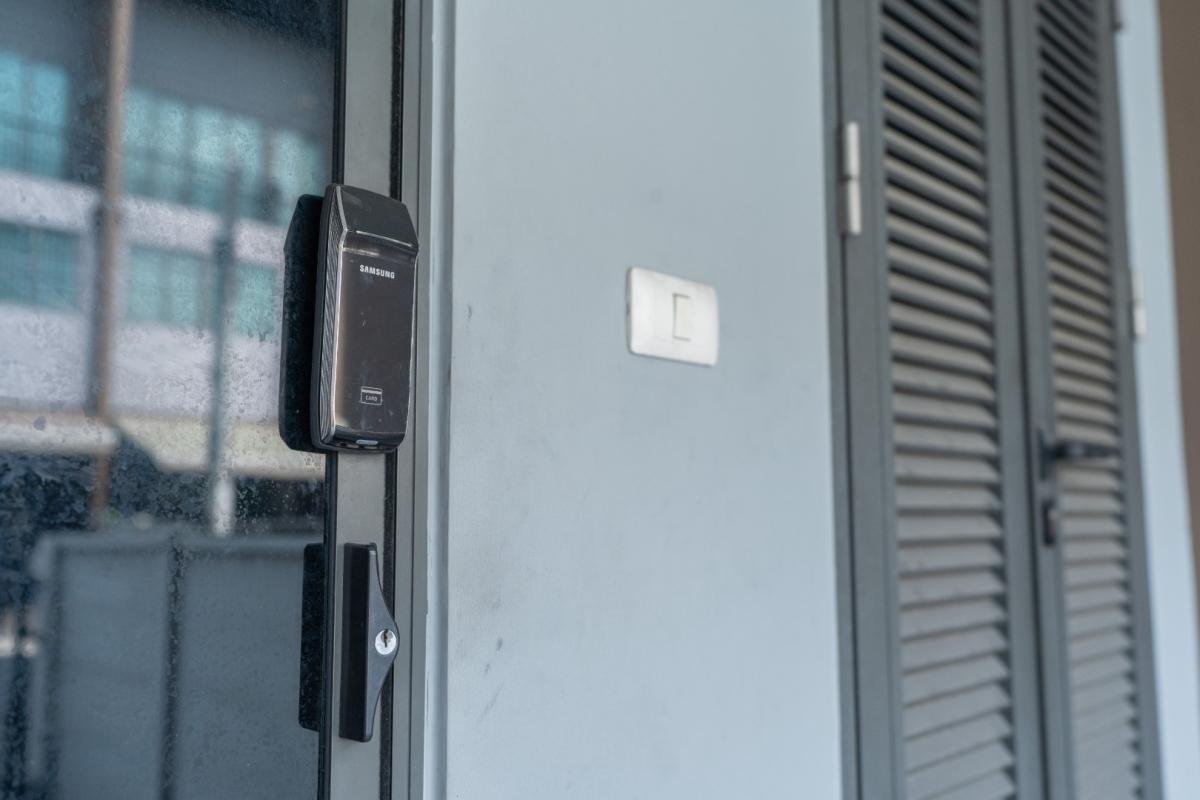 For RentHousePattanakan, Srinakarin : 🔥For Rent Immediately🔥 Baan Klang Muang The Edition Rama 9 - Bangkok Kreetha, 3 bedrooms, 3 bathrooms. Brand new house, excellent condition, convenient location, ready to move in❗