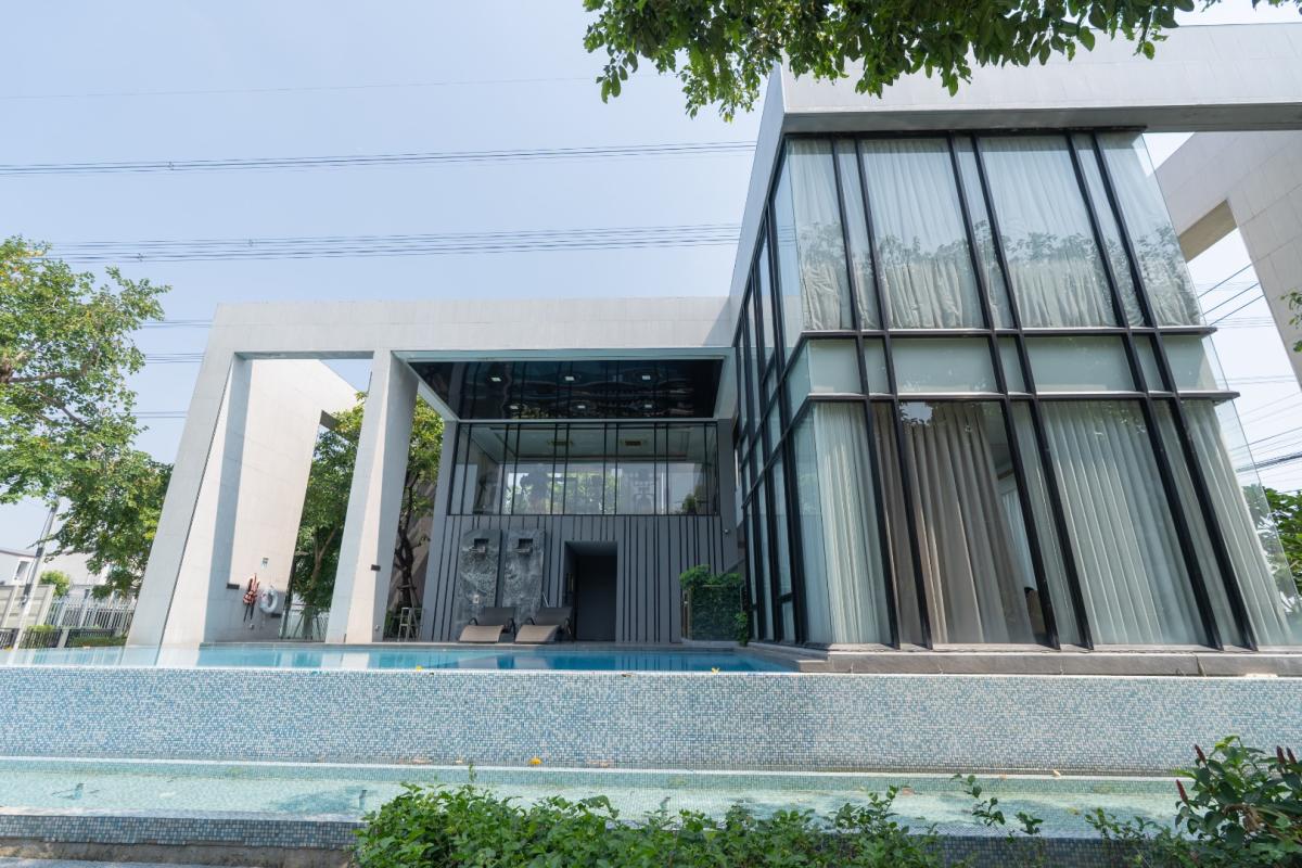 For RentHousePattanakan, Srinakarin : 🔥For Rent Immediately🔥 Baan Klang Muang The Edition Rama 9 - Bangkok Kreetha, 3 bedrooms, 3 bathrooms. Brand new house, excellent condition, convenient location, ready to move in❗