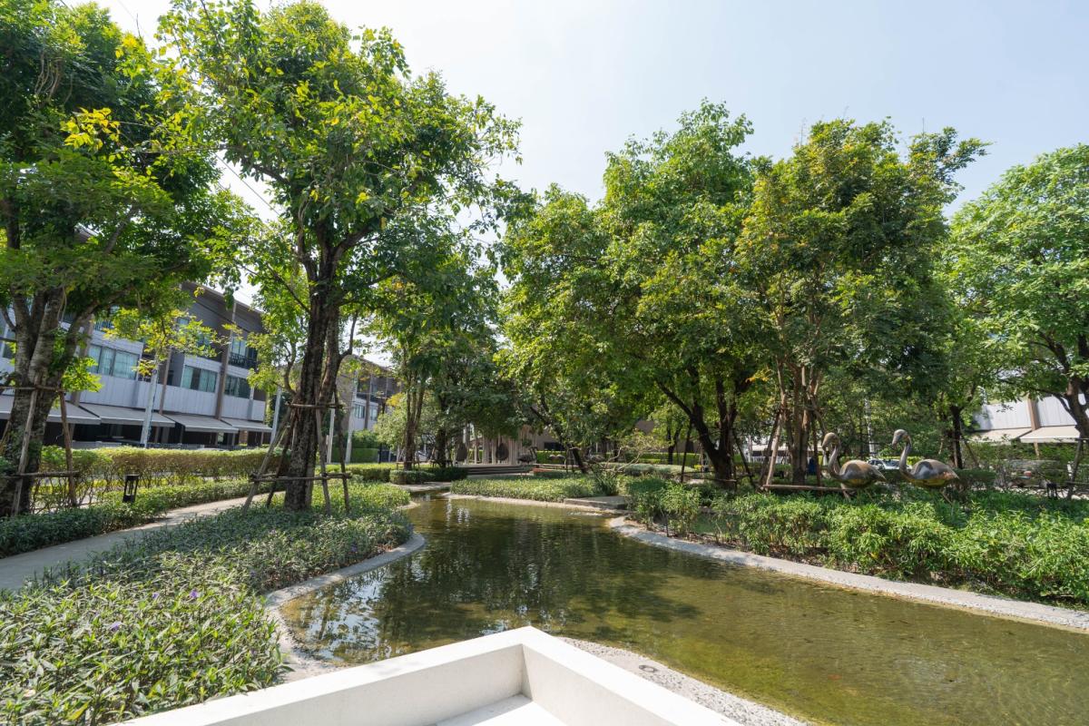 For RentHousePattanakan, Srinakarin : 🔥For Rent Immediately🔥 Baan Klang Muang The Edition Rama 9 - Bangkok Kreetha, 3 bedrooms, 3 bathrooms. Brand new house, excellent condition, convenient location, ready to move in❗